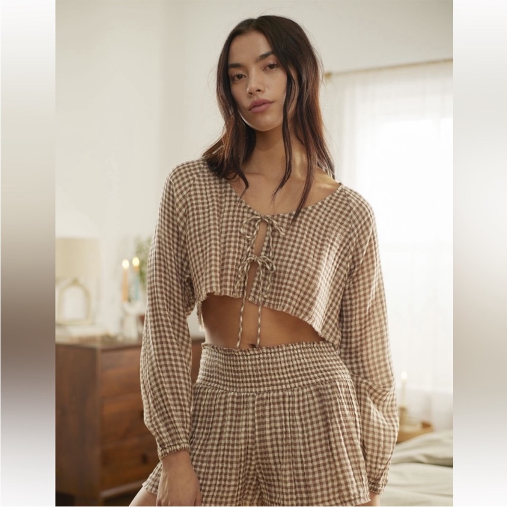 Urban Outfitters Out From Under Alice Tie Top Size Small